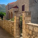 Apartments Kralj Ana
